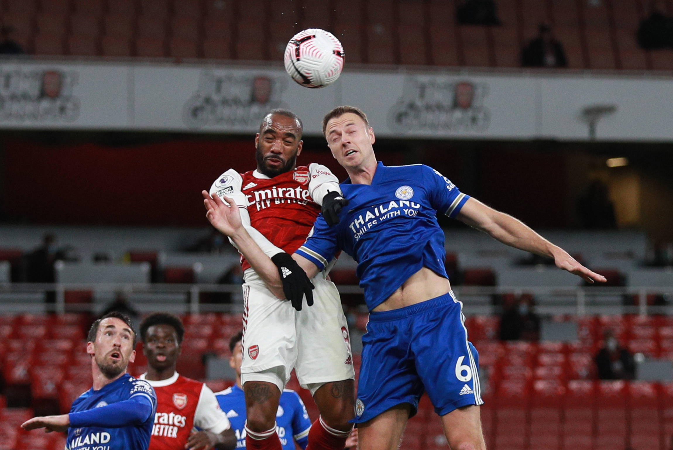 巴萨不得不 巴萨不得不